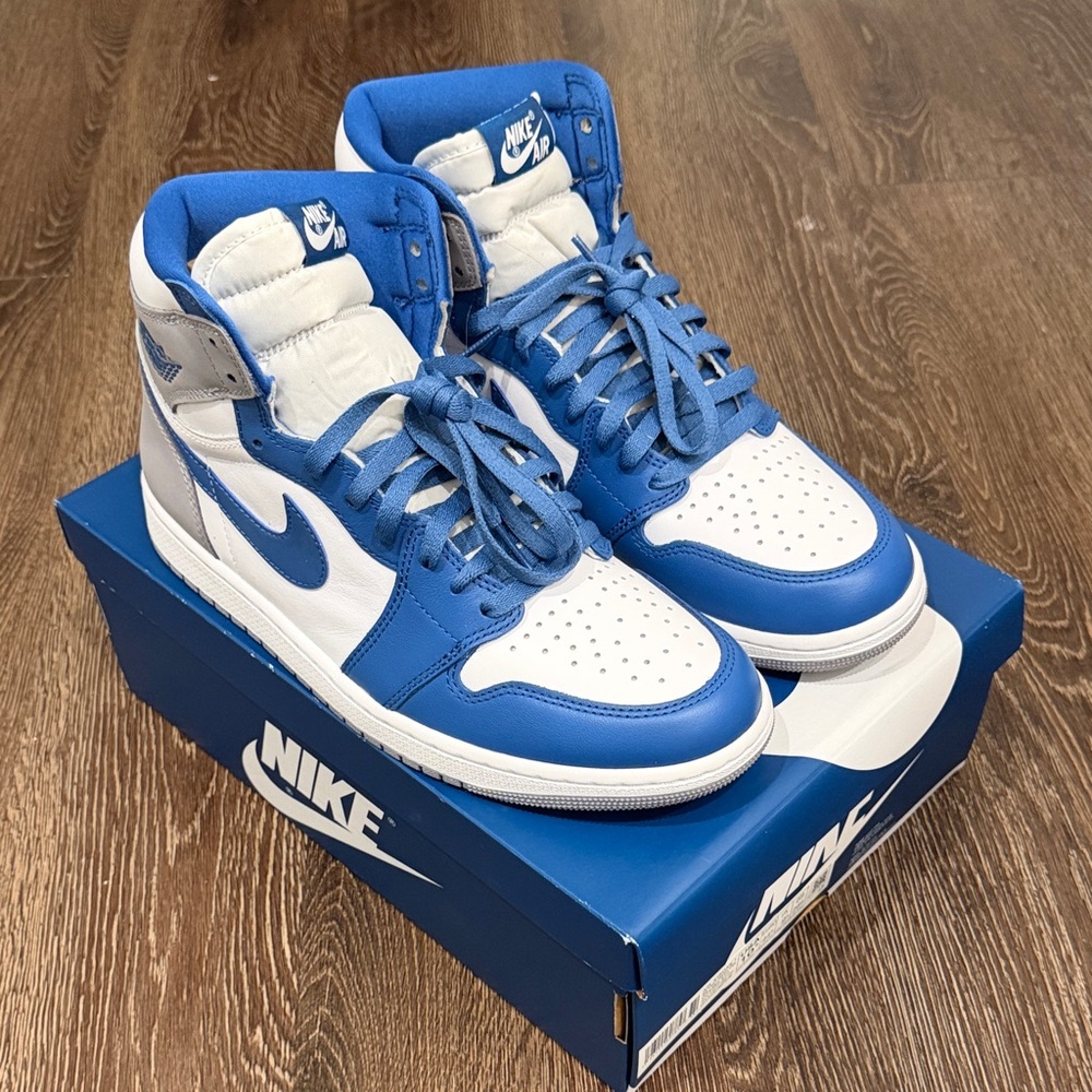 Jordan 1 Retro High OG True Blue